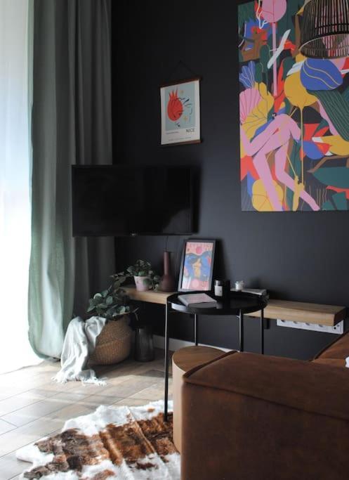 Smart Art :) Z Bezplatnym Parkingiem Podziemnym Apartamento Kielce Exterior foto